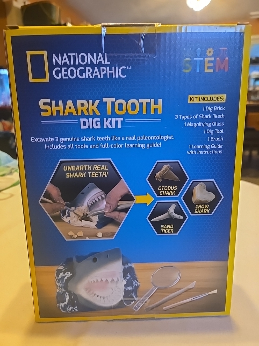 National Geographic Shark Tooth Dig Kit - Blue and Yellow 1 - Picture 2 of 2